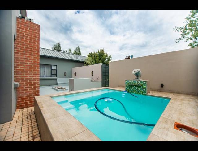 3 BEDROOM HOUSE FOR SALE IN COPPERLEAF ESTATE